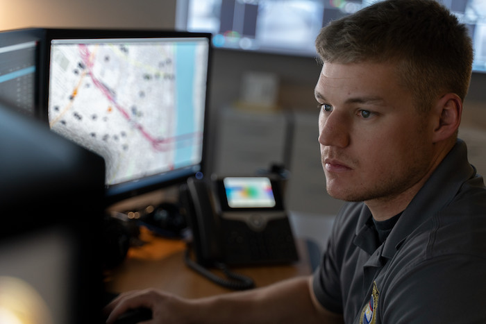Bedfordshire Fire & Rescue Service is the first UK fire service to utilise the Motorola Solutions cloud-based control room solution CommandCentral CRS.