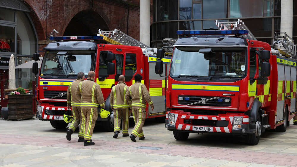 Leeds,,Uk,-,July,12,,2016:,Firefighters,Walk,To,Their