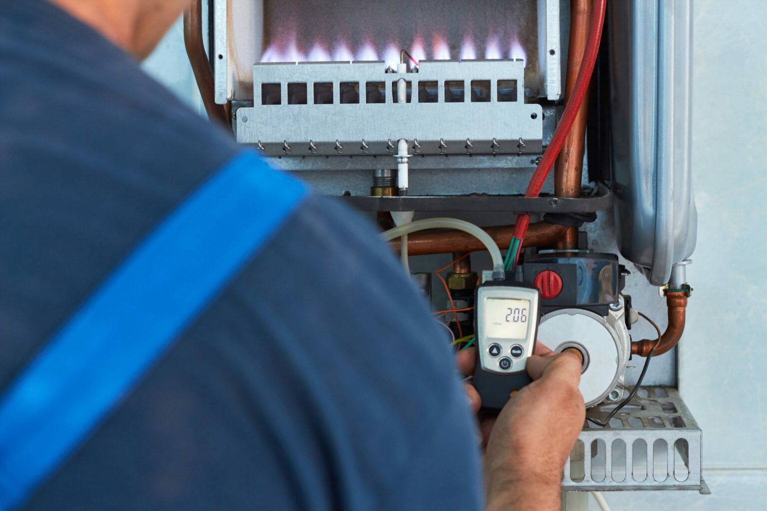 Repair,Of,A,Gas,Boiler,,Setting,Up,And,Servicing,By