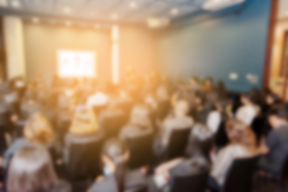 Blurred,Background,Of,Business,People,In,Conference,Hall,Or,Seminar