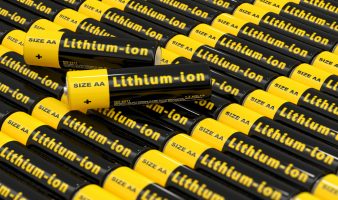 Rows,Of,Generic,Aa,Batteries,With,The,Label,'lithium,Ion'